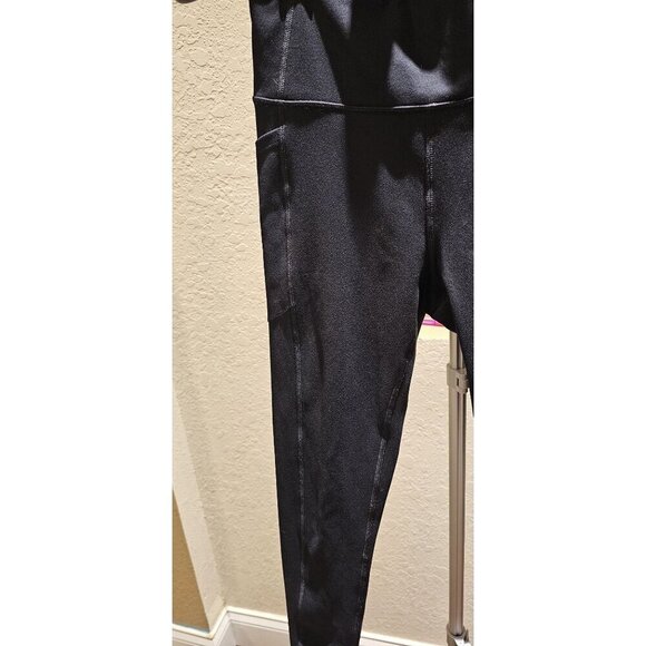 Victoria's Secret Black High-Waisted Pocket Leggings Size 6 - Picture 10 of 13